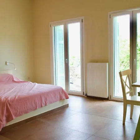 Nyaraló Amoena Retreat Ménitesz
